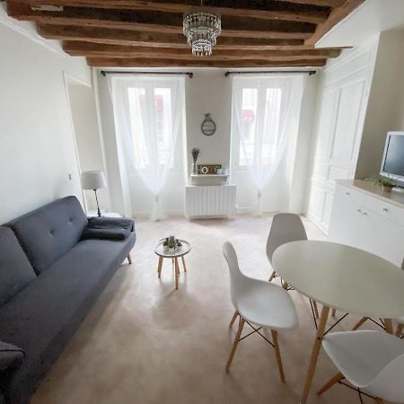 Cosy Apartment In The Heart Of Fontainebleau Kültér fotó